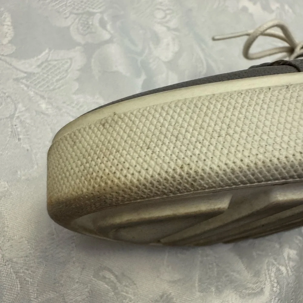 Ecco gillian tie